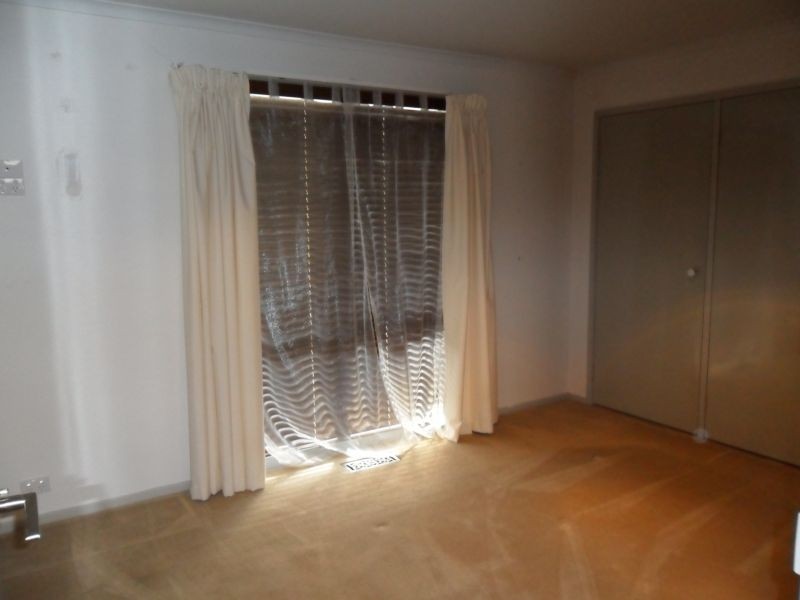 2/5 Camley Close, Berwick VIC 3806