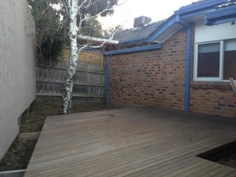 2/5 Camley Close, Berwick VIC 3806