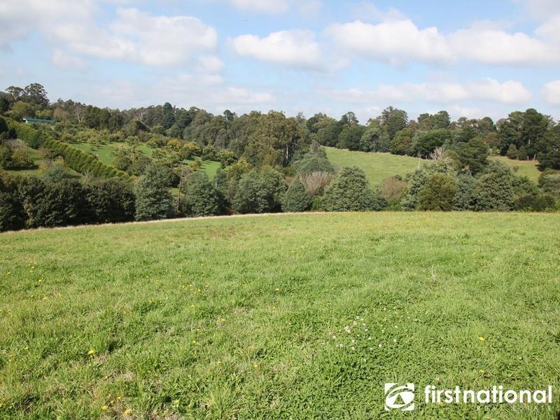 233-235 Belgrave Gembrook Rd, Clematis VIC 3782