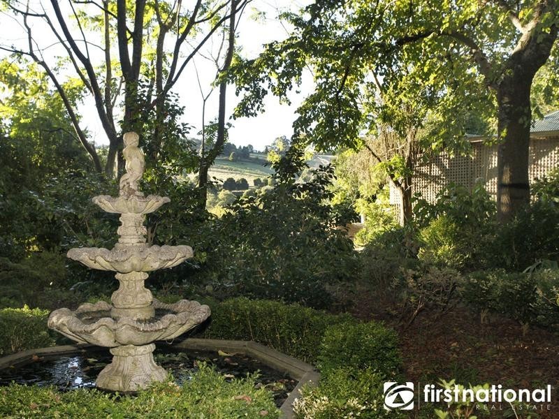 233-235 Belgrave Gembrook Rd, Clematis VIC 3782