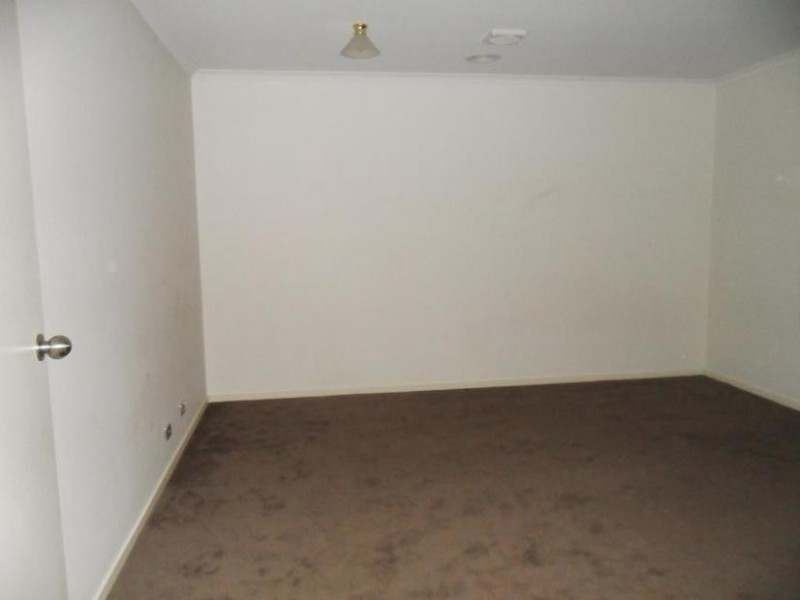 11 Yemaya Place, Berwick VIC 3806