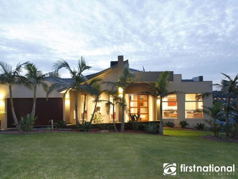8 Crestview Drive, Beaconsfield VIC 3807