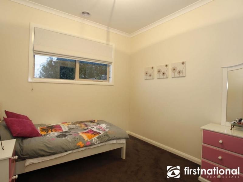 8 Crestview Drive, Beaconsfield VIC 3807