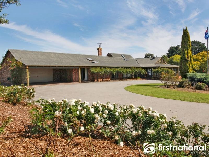 31 Halleur Rd, Harkaway VIC 3806