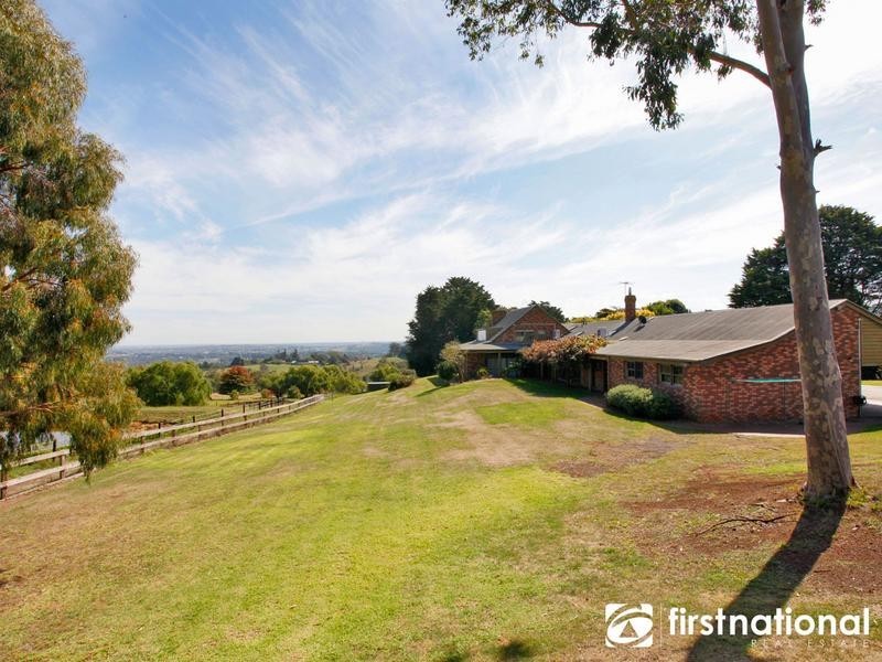 31 Halleur Rd, Harkaway VIC 3806