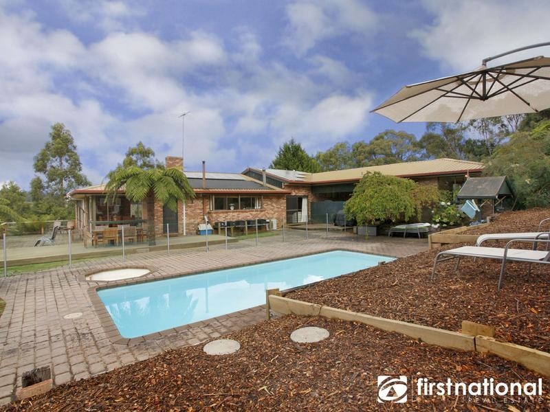 5 Morris Road, Beaconsfield Upper VIC 3808