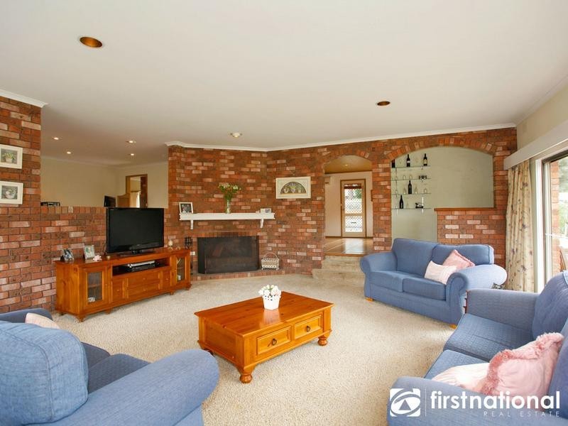 5 Morris Road, Beaconsfield Upper VIC 3808