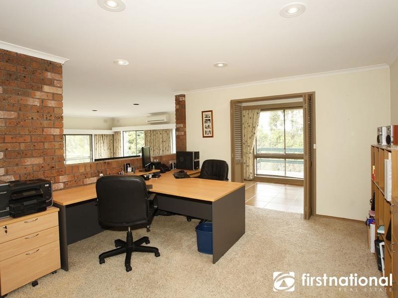 5 Morris Road, Beaconsfield Upper VIC 3808