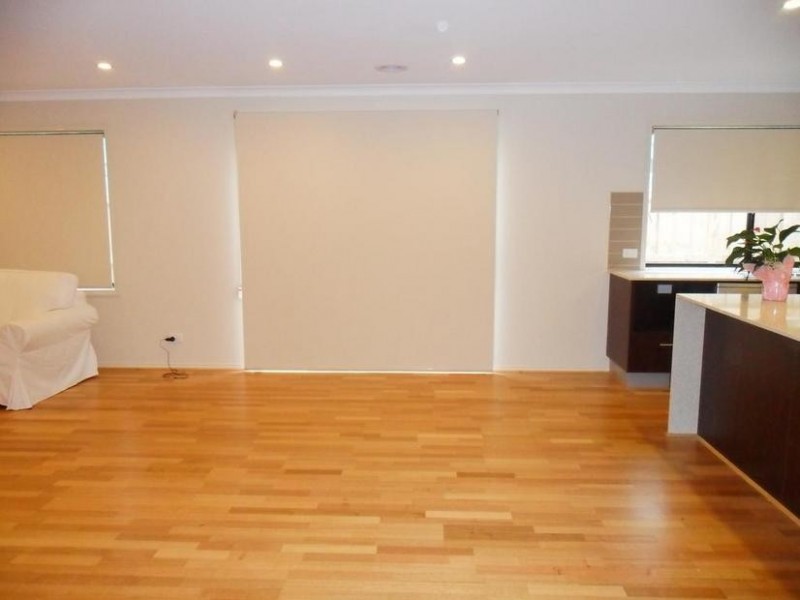 14 Wesson Way, Cranbourne East VIC 3977