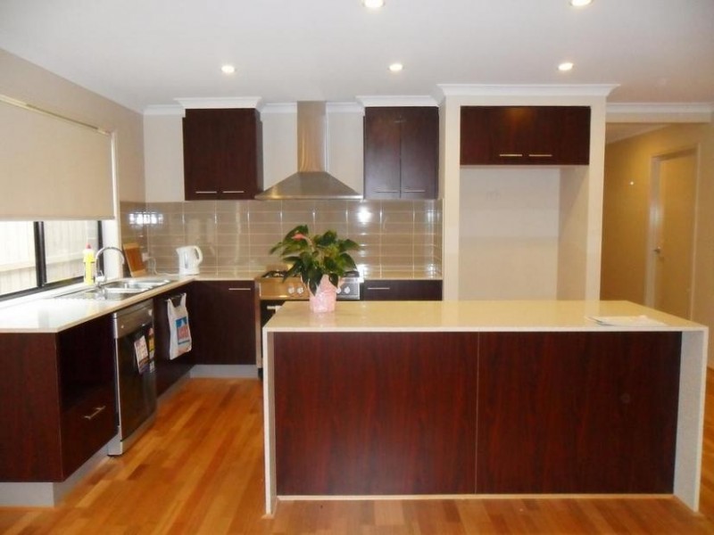 14 Wesson Way, Cranbourne East VIC 3977