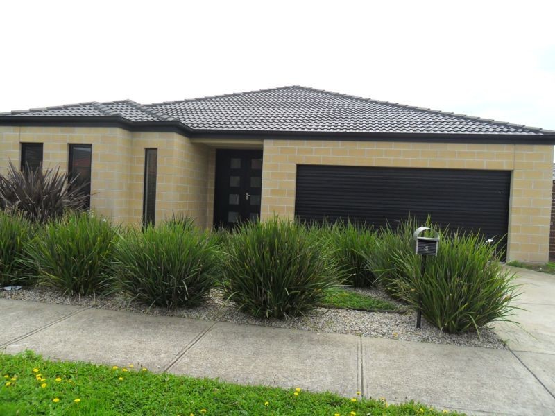 4 Cherrywood Way, Narre Warren South VIC 3805