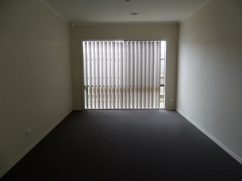 4 Cherrywood Way, Narre Warren South VIC 3805