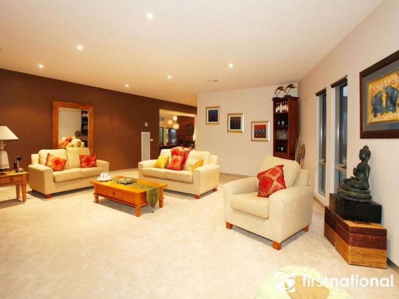 7 Horswood Road, Narre Warren North VIC 3804