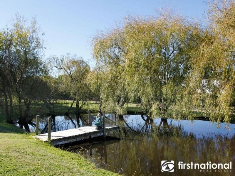 7 Horswood Road, Narre Warren North VIC 3804