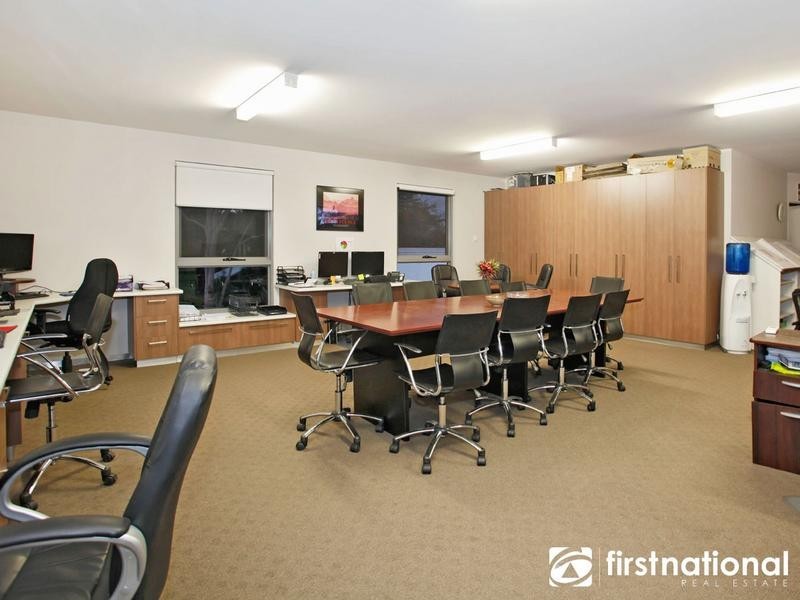 7 Horswood Rd, Narre Warren North VIC 3804