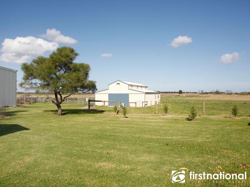 90 Hardys Road, Tooradin VIC 3980