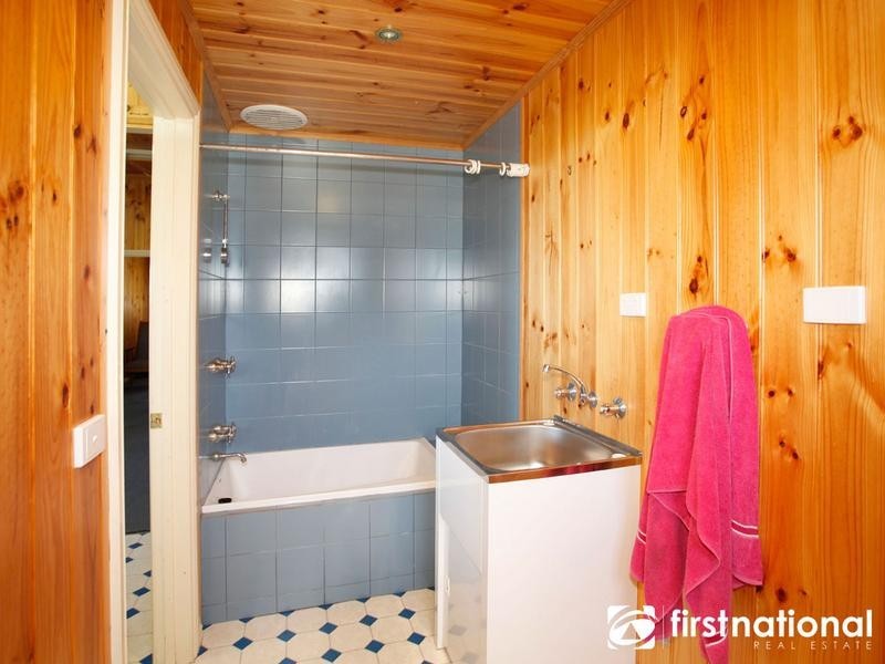 90 Hardys Road, Tooradin VIC 3980