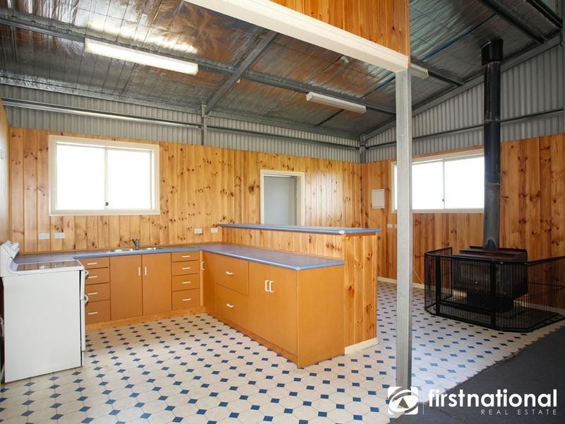 90 Hardys Rd, Tooradin VIC 3980