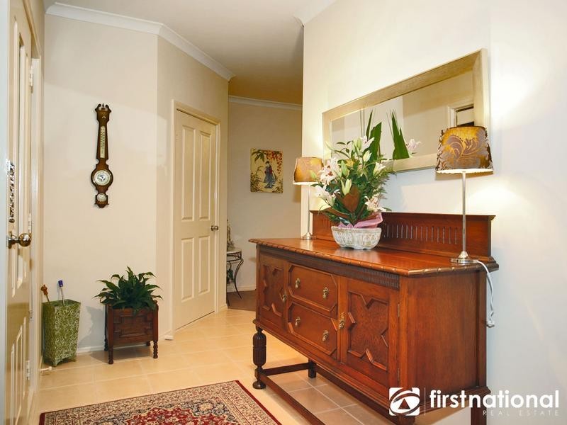 1 Myoora Place, Berwick VIC 3806