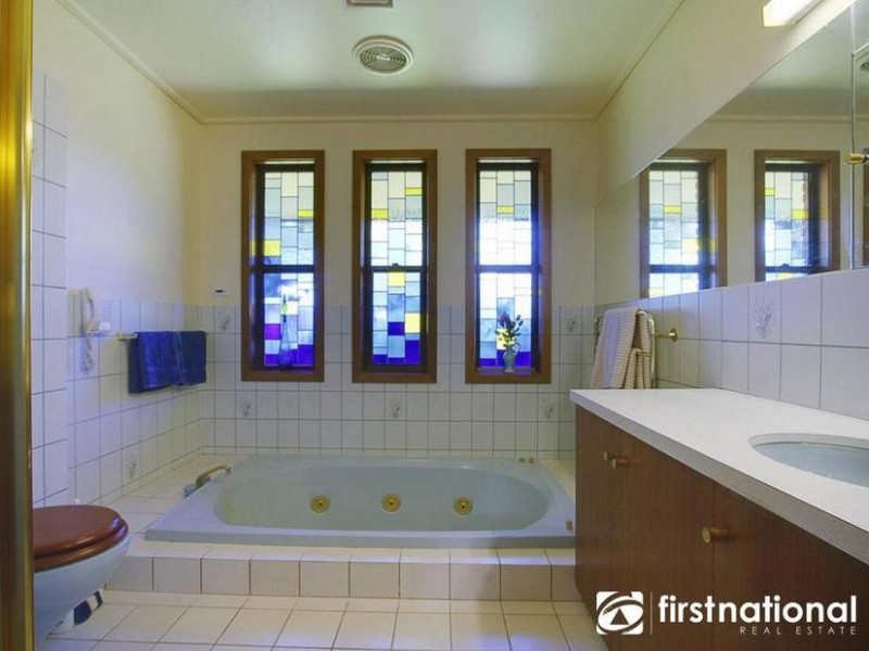 120 King Road, Harkaway VIC 3806