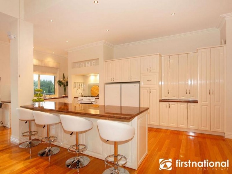 2-6 Glen Moidart Drive, Berwick VIC 3806