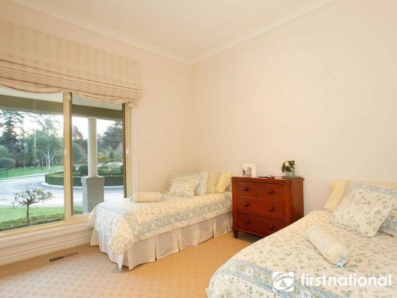 2-6 Glen Moidart Drive, Berwick VIC 3806