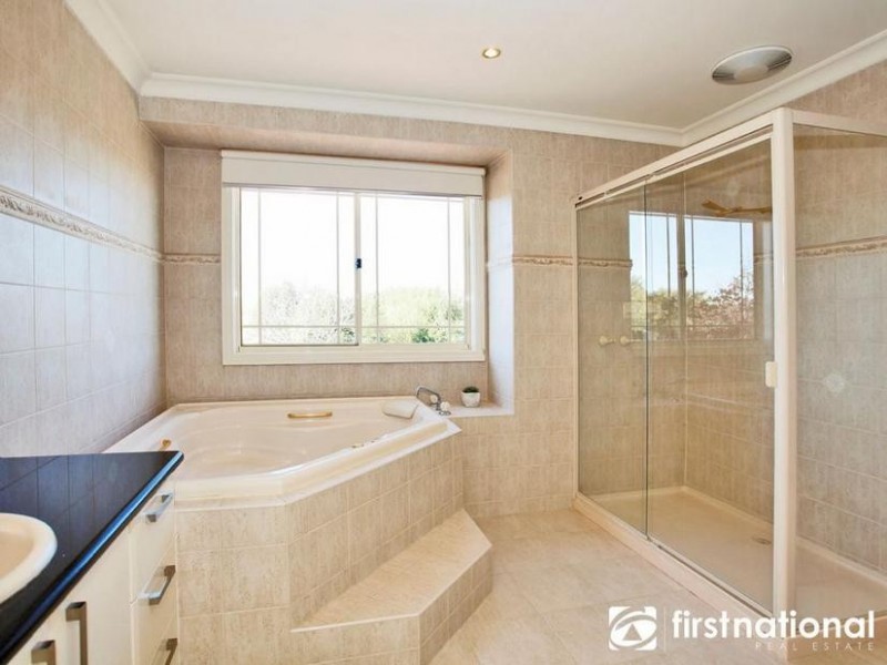 20-22 The Boulevard, Narre Warren South VIC 3805