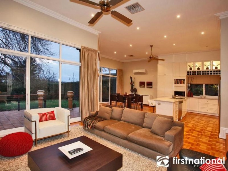 6A Buchanan Road, Berwick VIC 3806