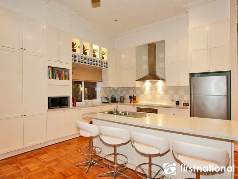 6A Buchanan Road, Berwick VIC 3806