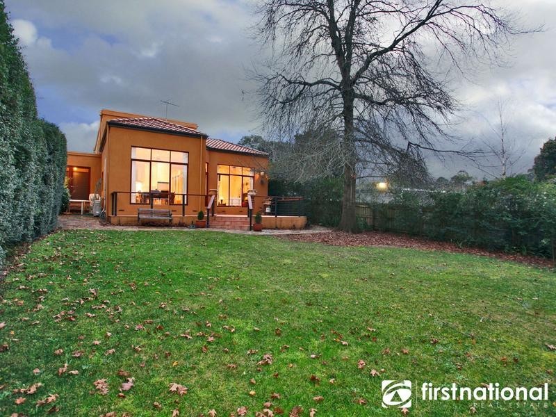 6A Buchanan Road, Berwick VIC 3806