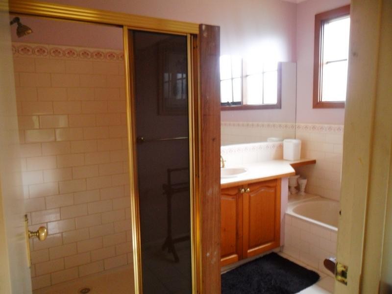 120 Abeckett Road, Beaconsfield Upper VIC 3808