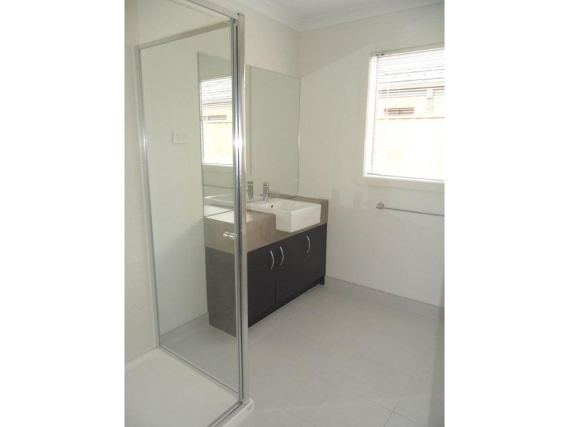 17 Celestine Drive, Officer VIC 3809