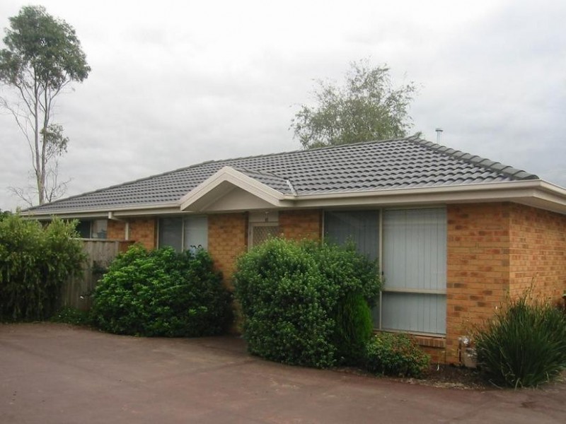 35 Warren Close, Narre Warren VIC 3805