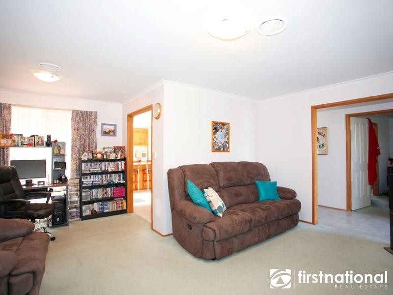 10 Dewsbury Court, Narre Warren South VIC 3805