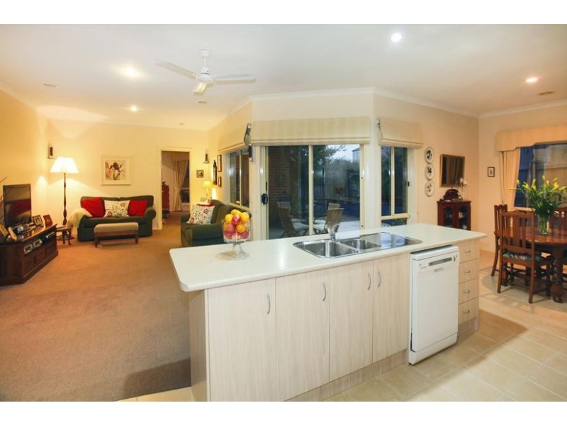 1 Myoora Place, Berwick VIC 3806