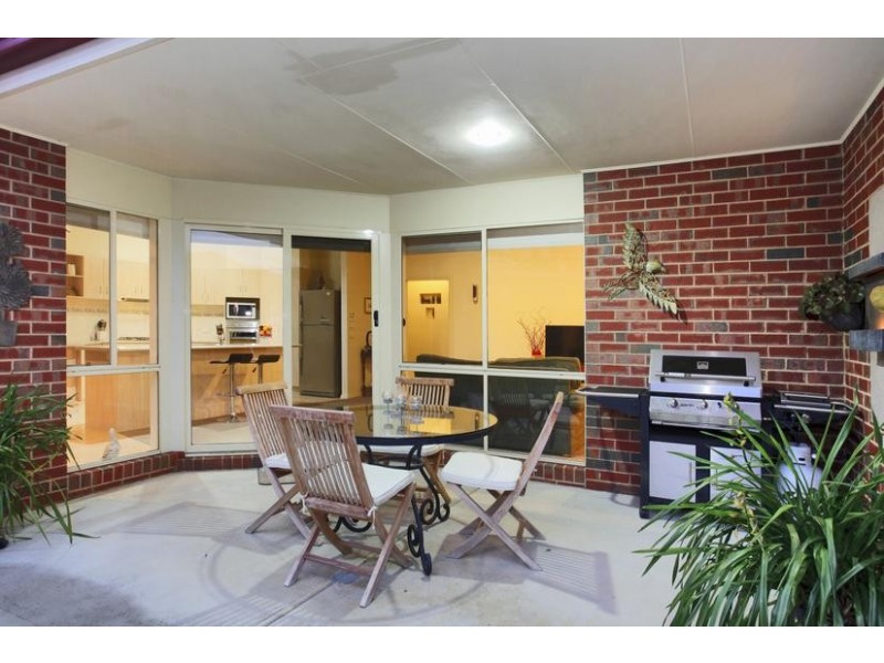 1 Myoora Place, Berwick VIC 3806