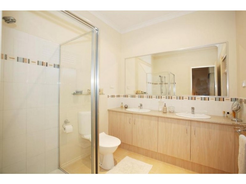 1 Myoora Place, Berwick VIC 3806