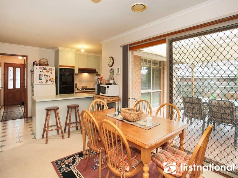 9 Bertrand Close, Berwick VIC 3806