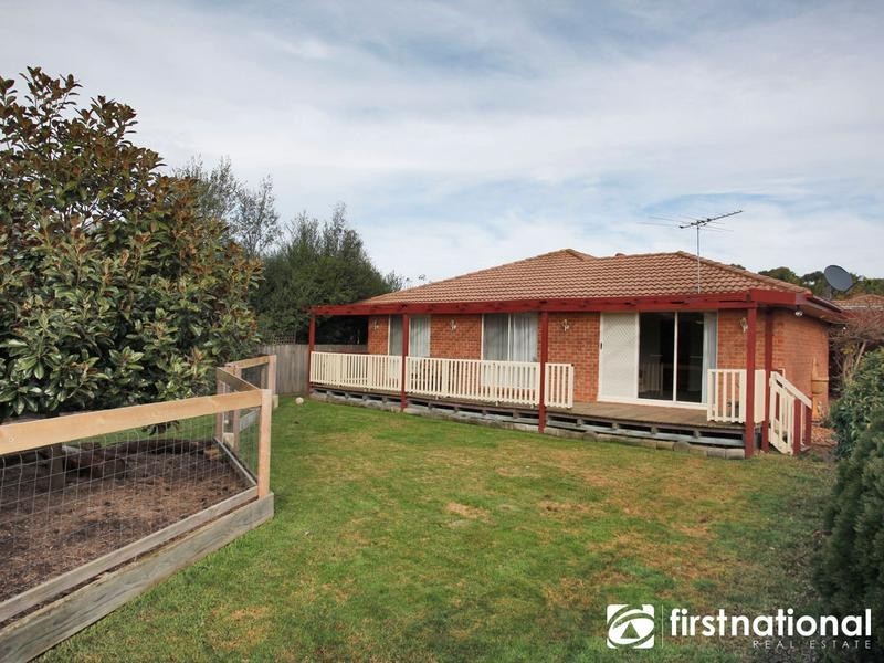 15 Crystal Brook Court, Narre Warren South VIC 3805