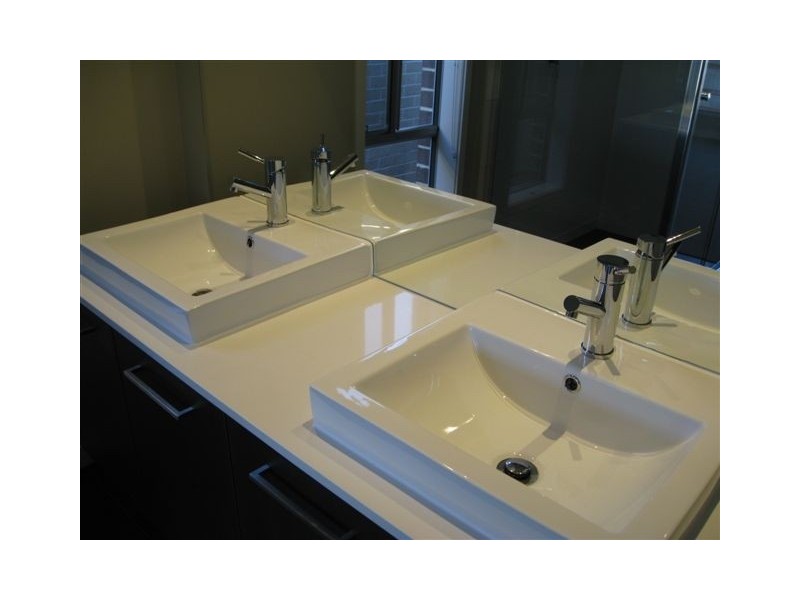 17 Gelderland Drive, Clyde North VIC 3978