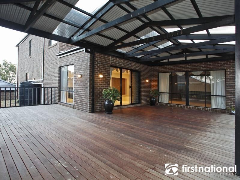 12 Hillcrest Avenue, Narre Warren VIC 3805