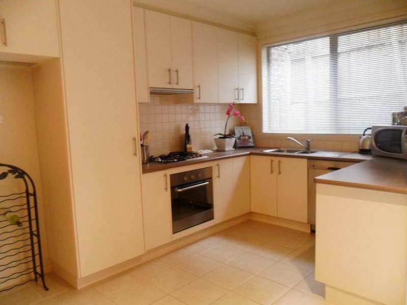 2/49 Palmerston Street, Berwick VIC 3806