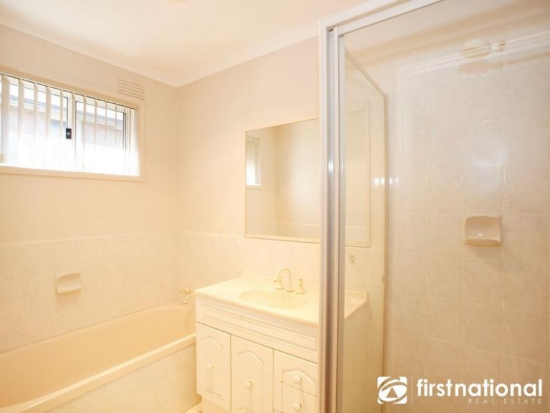 3 Greystoke Court, Berwick VIC 3806