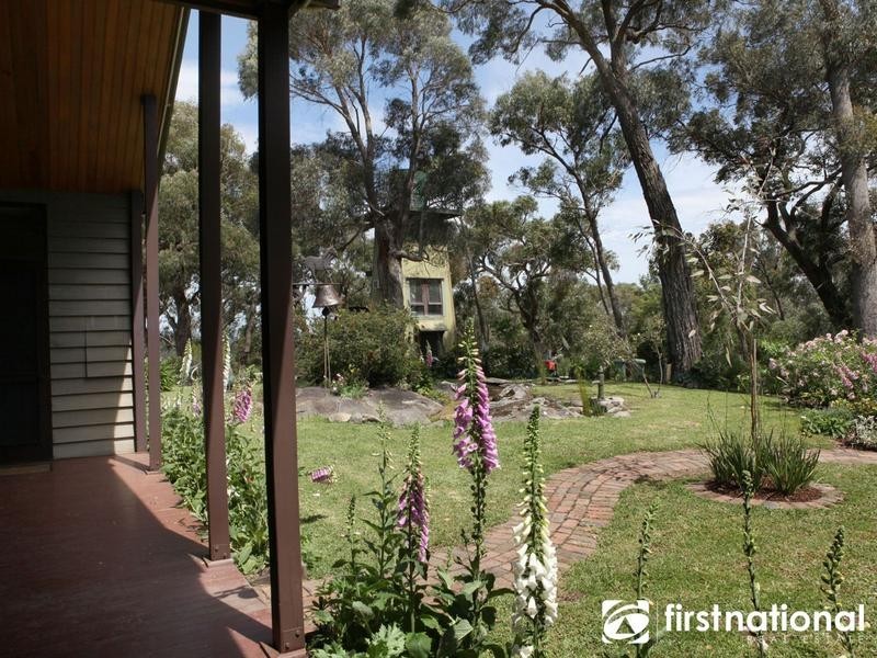 64 Norbury Road, Beaconsfield Upper VIC 3808