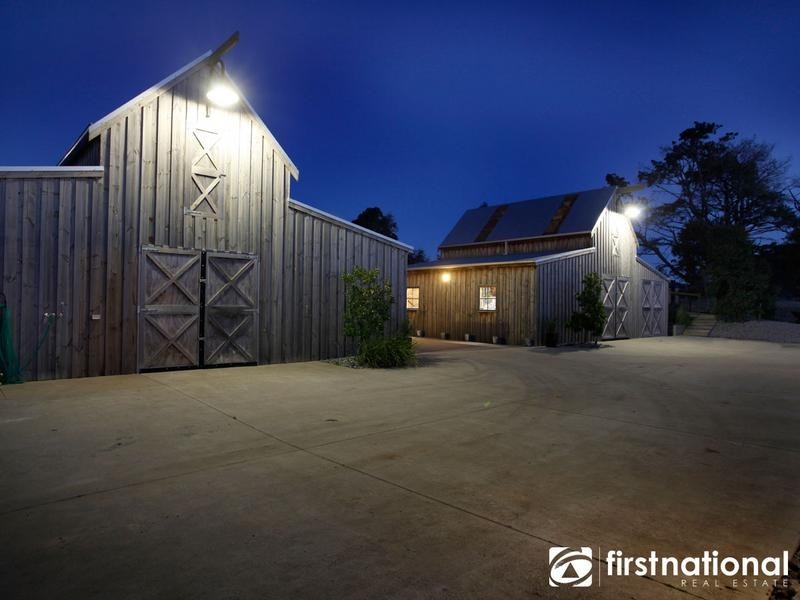 183 Harkaway Rd, Harkaway VIC 3806