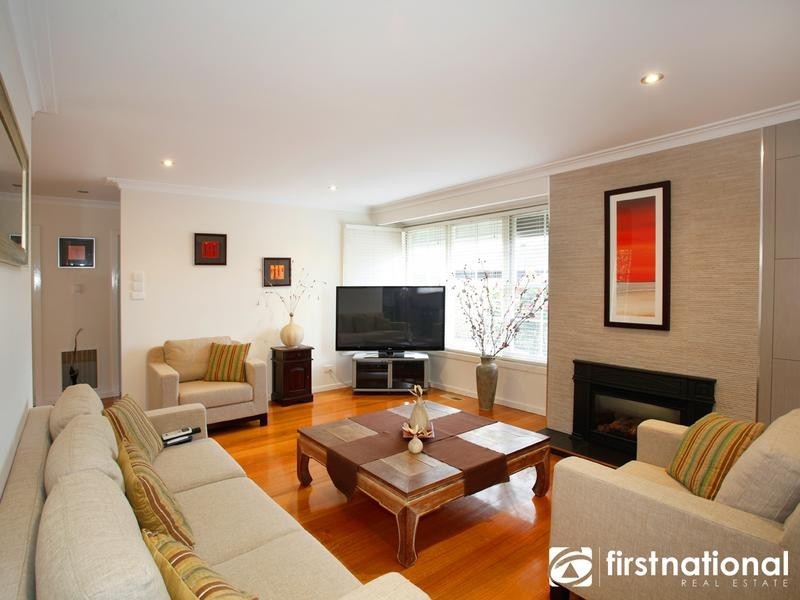 1/11 Miller Street, Berwick VIC 3806