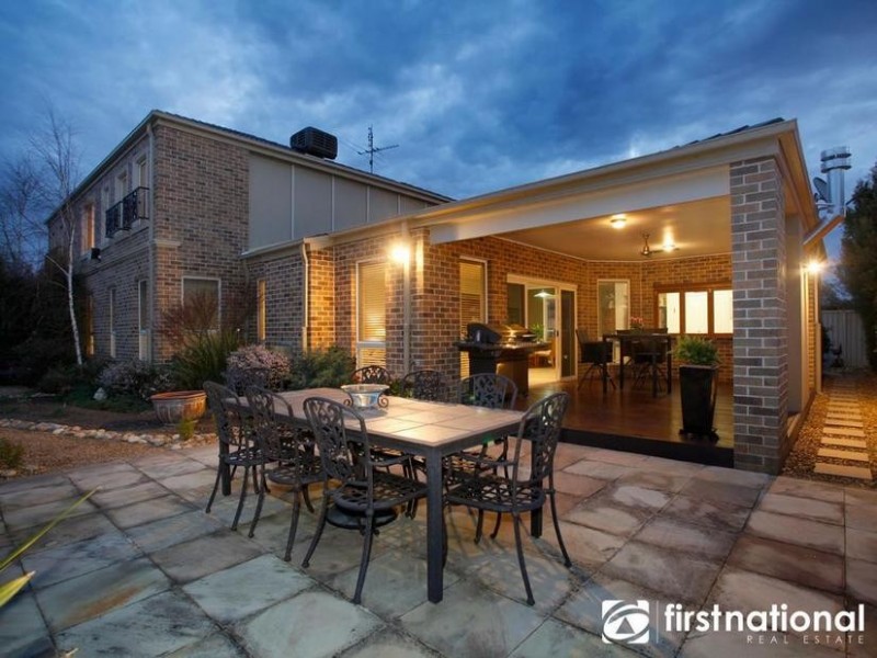 13 Twynam Place, Pakenham VIC 3810