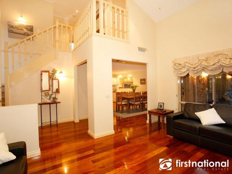 12 Crystal Brook Court, Narre Warren South VIC 3805