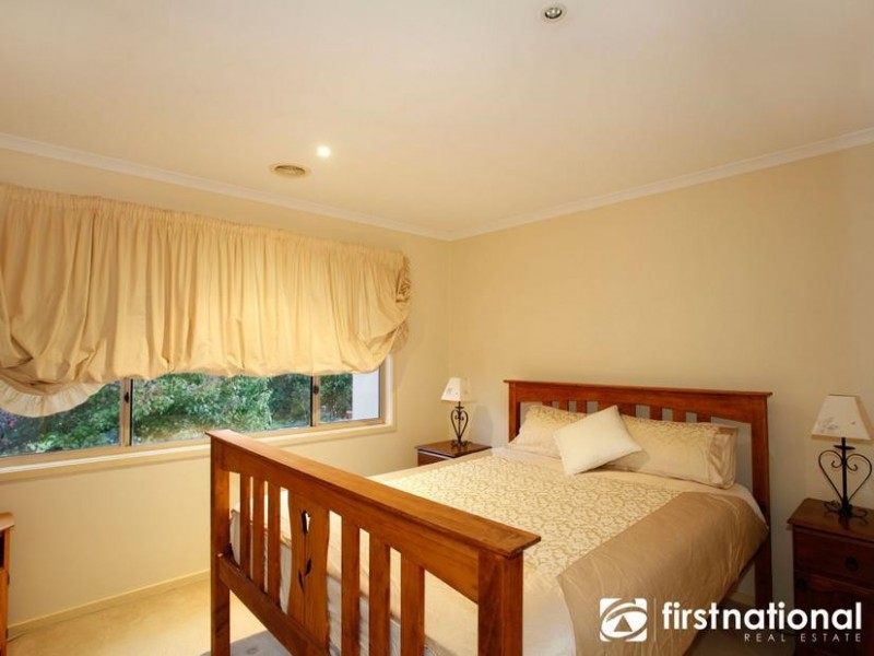 12 Crystal Brook Court, Narre Warren South VIC 3805