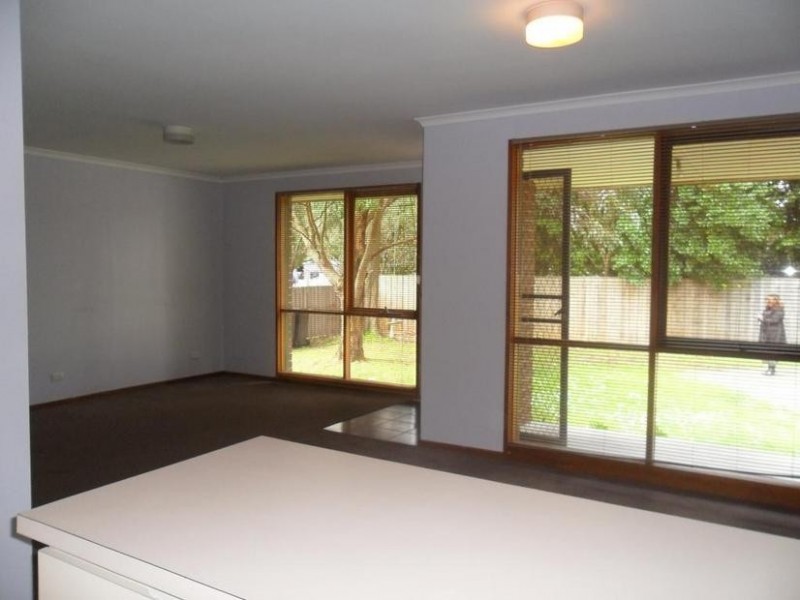 4/99 Princes Highway, Beaconsfield VIC 3807